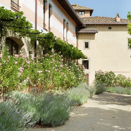 Borgo Dei Conti Relais & Chateaux 5* ペルージャ