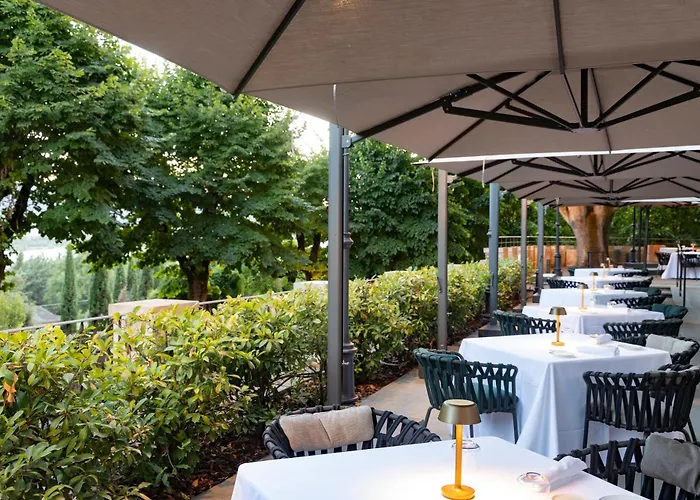 Borgo Dei Conti Relais & Chateaux Perúgia