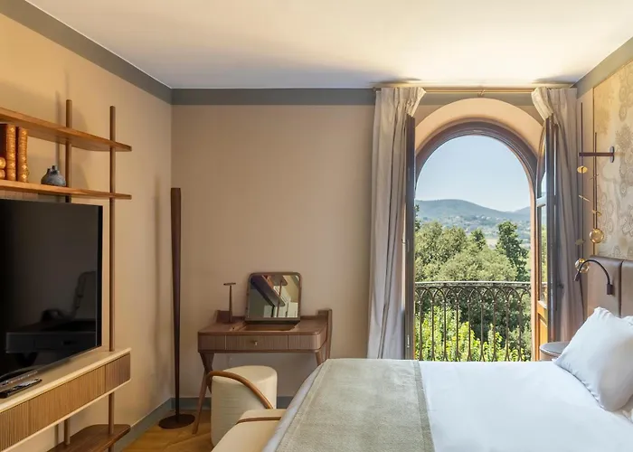 Borgo Dei Conti Relais & Chateaux 5* Perúgia