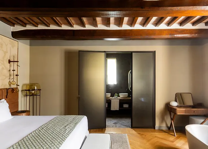 Borgo Dei Conti Relais & Chateaux 5* Perúgia