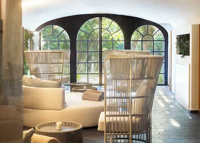 منتجع Borgo Dei Conti Relais & Chateaux بيرودجا